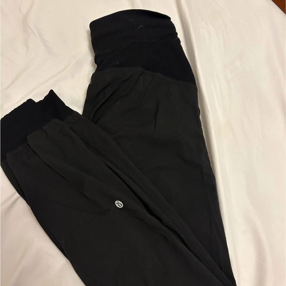 lululemon athletica Pants - Lululemon Dance Studio Joggers Black size 2